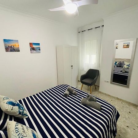 Apartamento Conil Playa & Centrico, Con Aire Acond Y Wifi -Solo Familias Y Parejas- โกนิล เด ลาฟรอนเตรา ภายนอก รูปภาพ