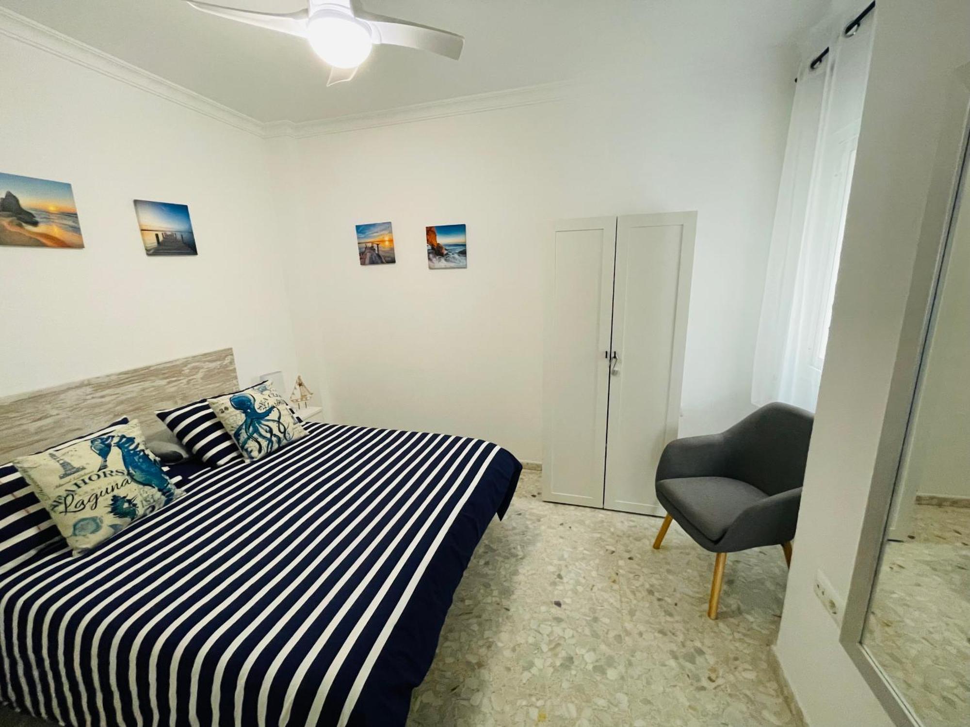 Apartamento Conil Playa & Centrico, Con Aire Acond Y Wifi -Solo Familias Y Parejas- โกนิล เด ลาฟรอนเตรา ภายนอก รูปภาพ