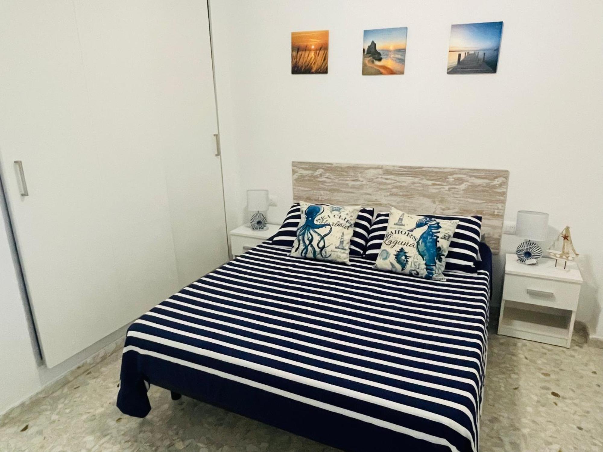 Apartamento Conil Playa & Centrico, Con Aire Acond Y Wifi -Solo Familias Y Parejas- โกนิล เด ลาฟรอนเตรา ภายนอก รูปภาพ